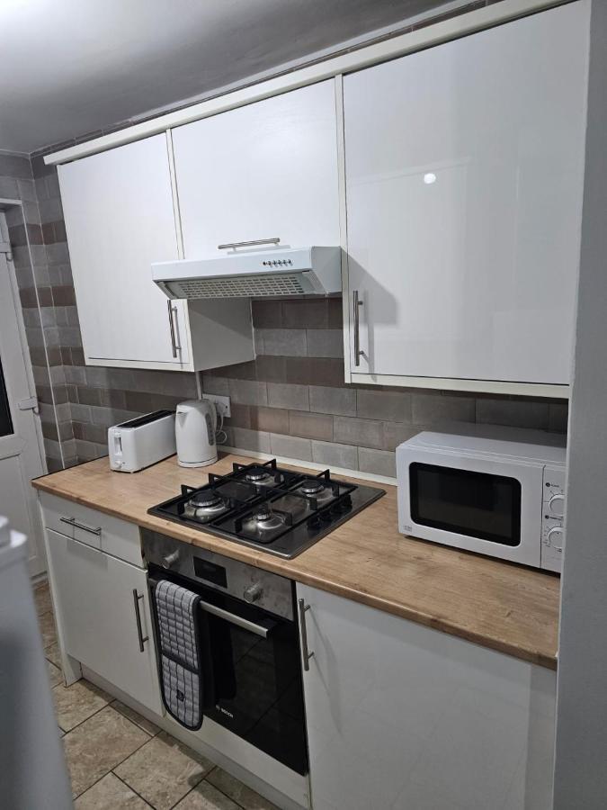 Hawkins House Apartment *